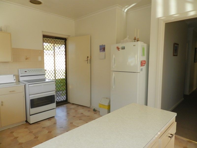 5 Stuart Street, Streaky Bay SA 5680