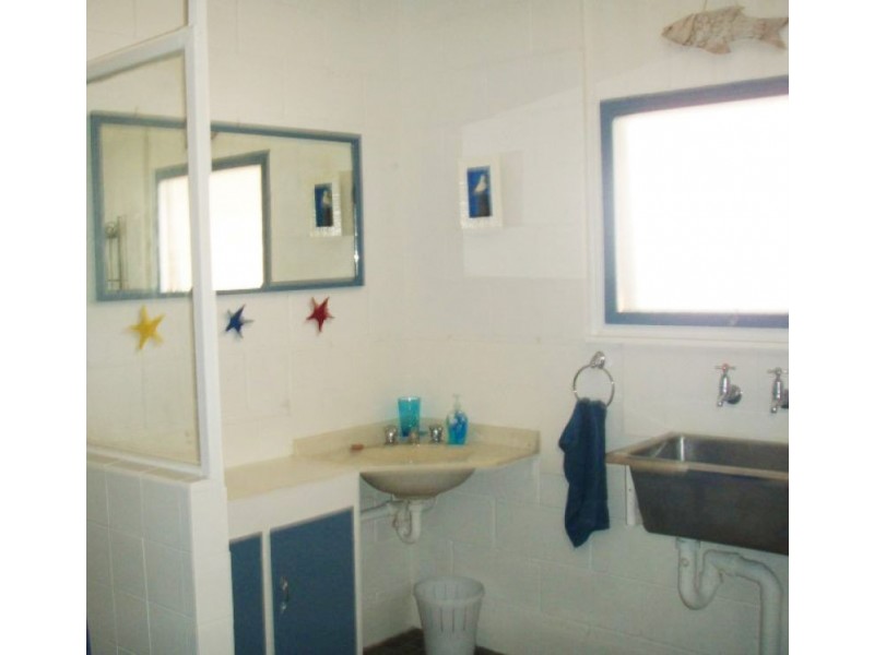 9 The Parade Sceale Bay, Streaky Bay SA 5680