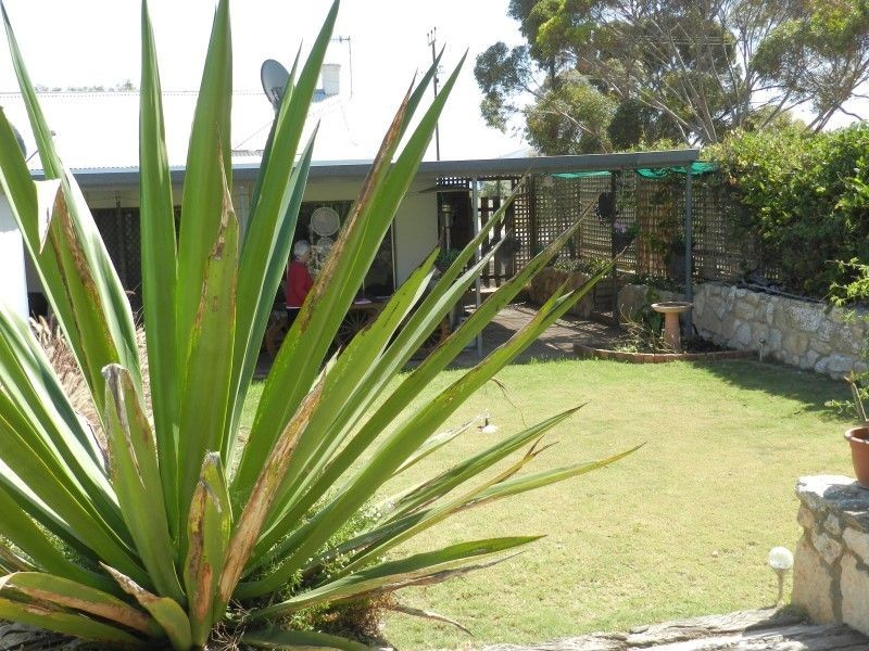 19 Wells Street, Streaky Bay SA 5680