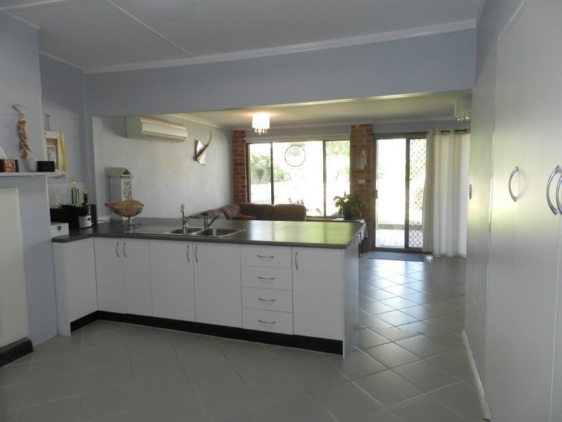 19 Wells Street, Streaky Bay SA 5680