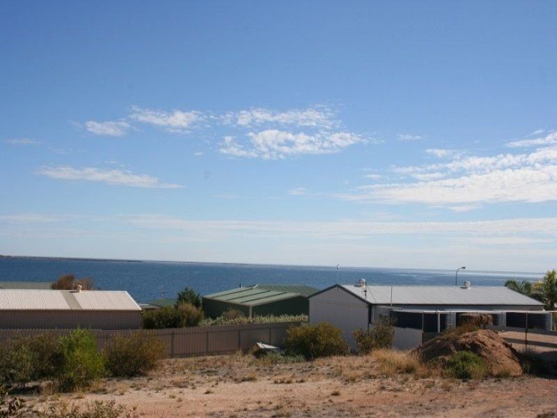7 Flinders Drive, Streaky Bay SA 5680