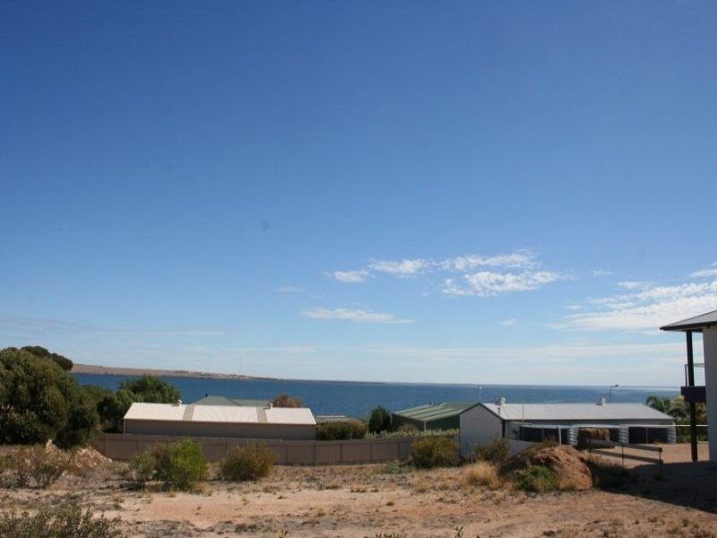 7 Flinders Drive, Streaky Bay SA 5680