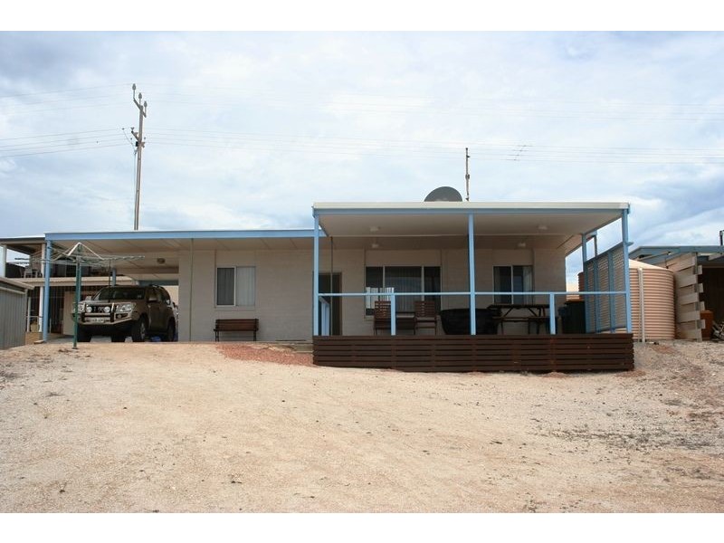 2 Sandham St, Venus Bay SA 5607
