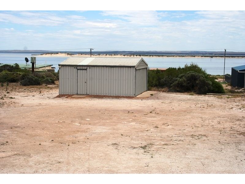 2 Sandham St, Venus Bay SA 5607