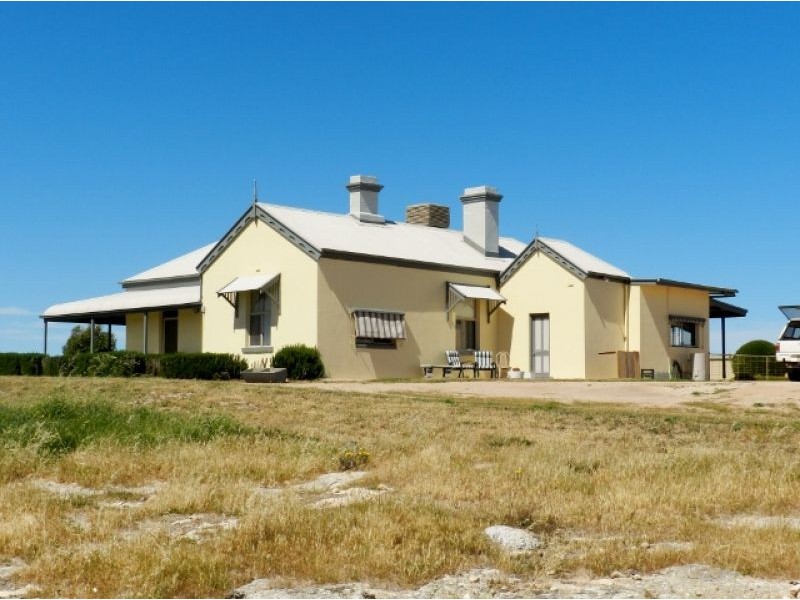 2853 Cape Bauer Rd, Streaky Bay SA 5680