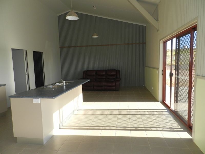 9 Kennedy Rd, Streaky Bay SA 5680