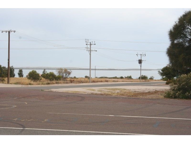 . Flinders Highway, Port Kenny SA 5671