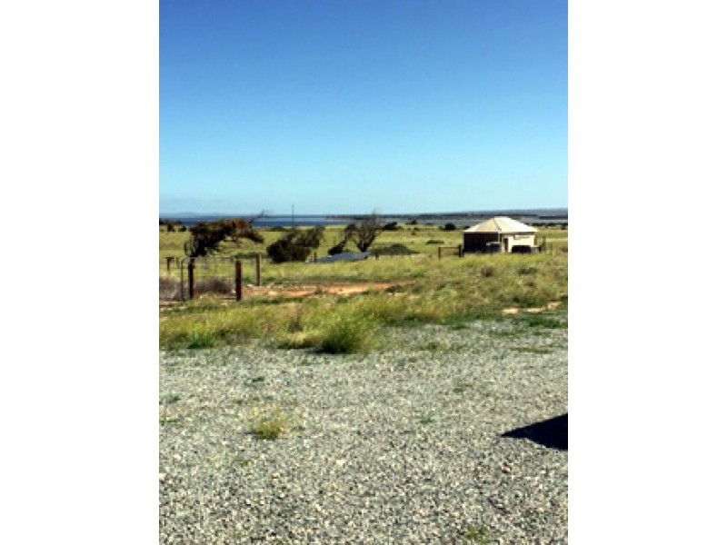 101 Venus Bay Road, Venus Bay SA 5607
