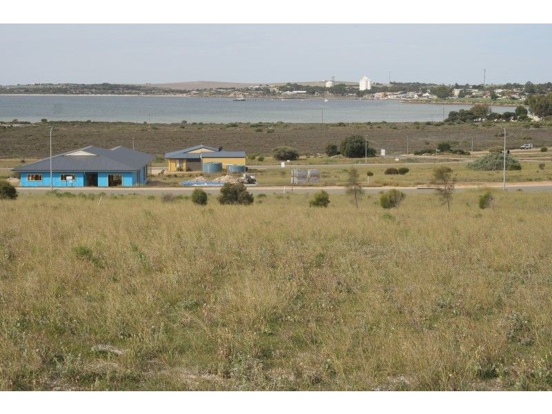 11 Bockelberg Hill Road, Streaky Bay SA 5680