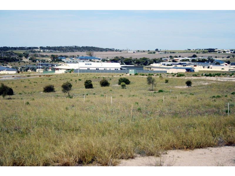 11 Bockelberg Hill Road, Streaky Bay SA 5680