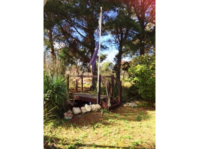 1313 Flinders Highway, Coomunga SA 5607