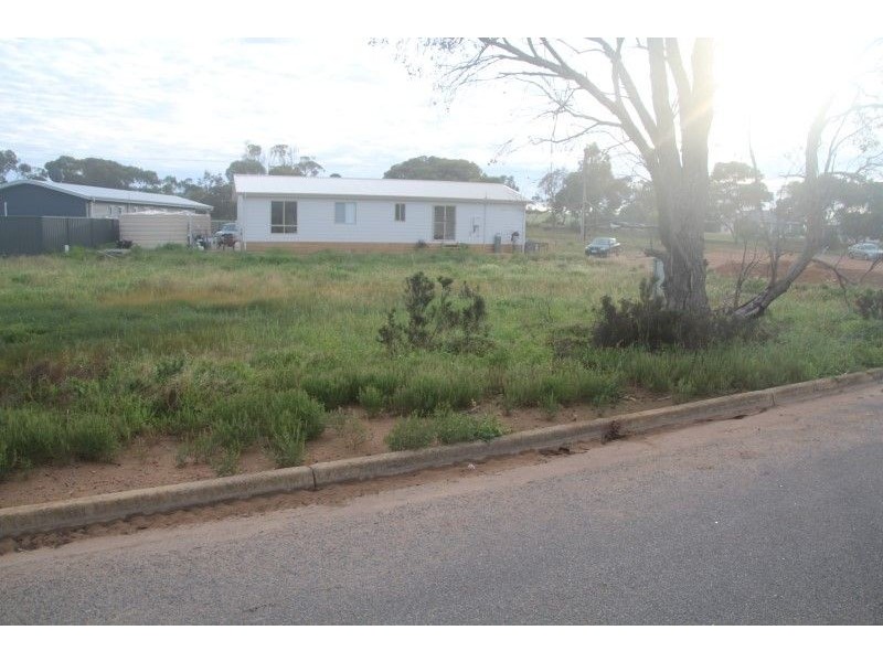 1A Wallschutzky Road, Streaky Bay SA 5680
