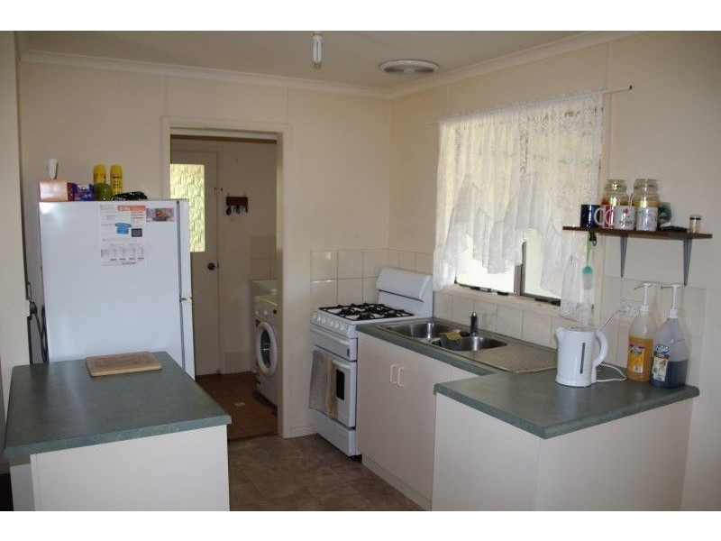 10 North West Terrace, Sheringa SA 5607
