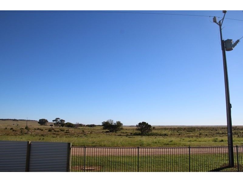 10 North West Terrace, Sheringa SA 5607