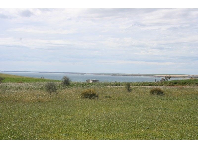 31 Loveshack Route, Streaky Bay SA 5680