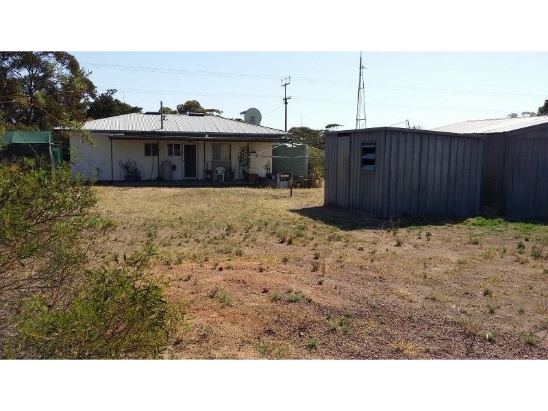30 Barnes Street, Poochera SA 5655