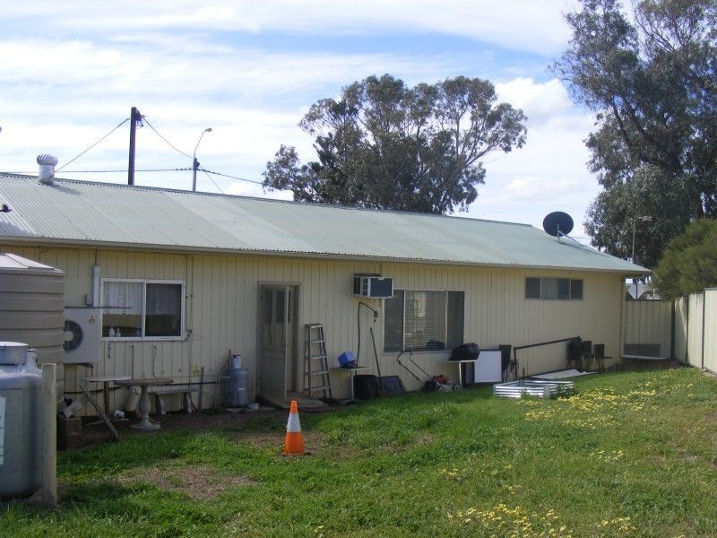 8 Memorial Drive, Elliston SA 5670