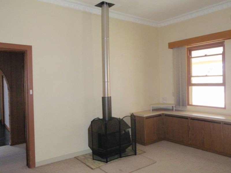 24 Wells Street, Streaky Bay SA 5680