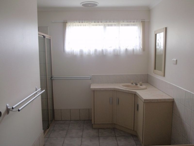 24 Wells Street, Streaky Bay SA 5680