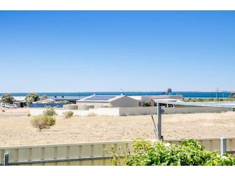 10 Wharff Street, Streaky Bay SA 5680