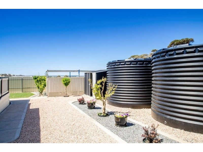 10 Wharff Street, Streaky Bay SA 5680