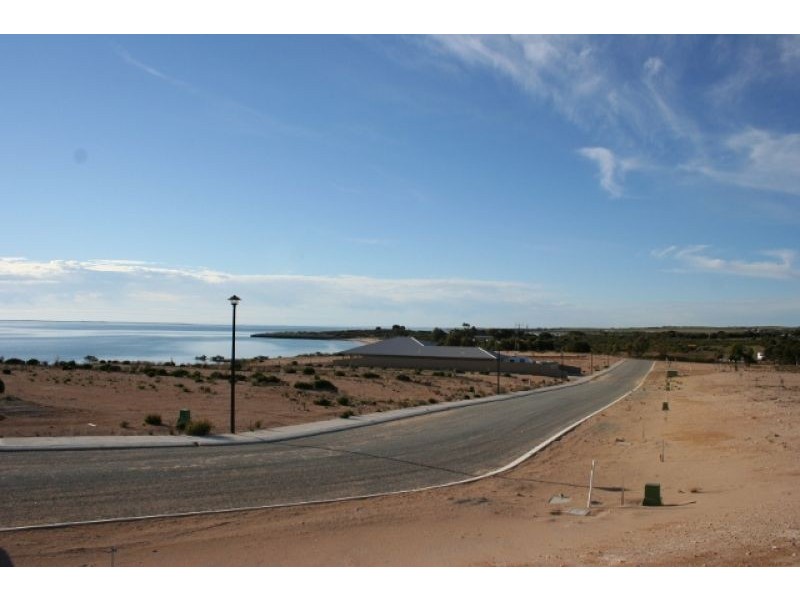 38 Flinders Drive, Streaky Bay SA 5680