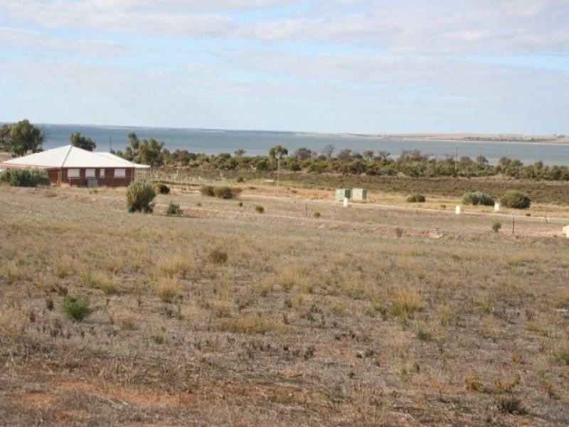 38 Oscar Williams Drive, Streaky Bay SA 5680