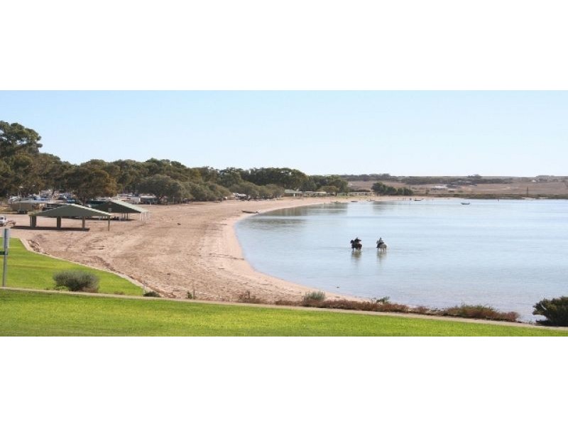 Land sale Blancheport Heights, Streaky Bay SA 5680