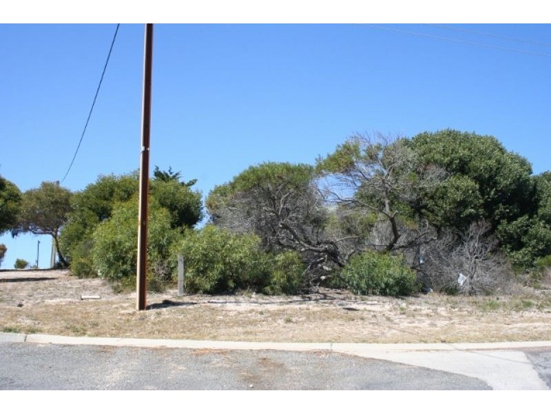 Lot 113,  45 Beach Terrace, Elliston SA 5670