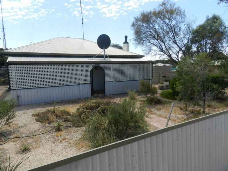 20-22 East Terrace Haslam, Streaky Bay SA 5680