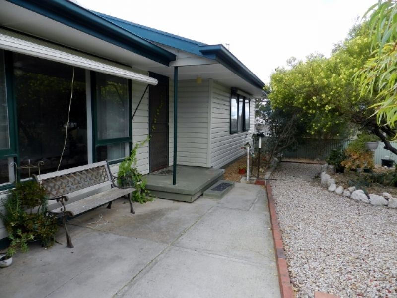 24 Bay Road, Streaky Bay SA 5680
