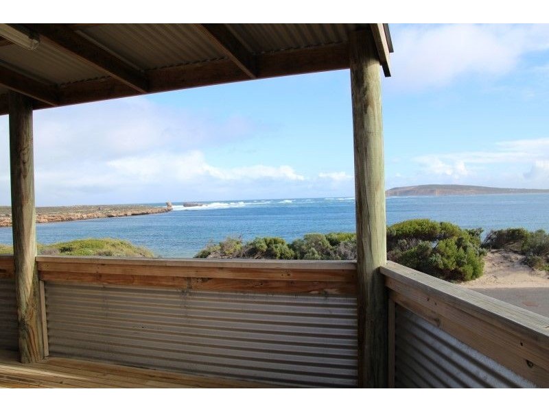 36 Esplanade, Elliston SA 5670