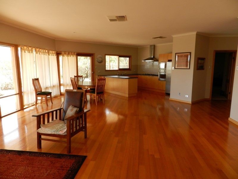 96 Woodlawn Road, Streaky Bay SA 5680