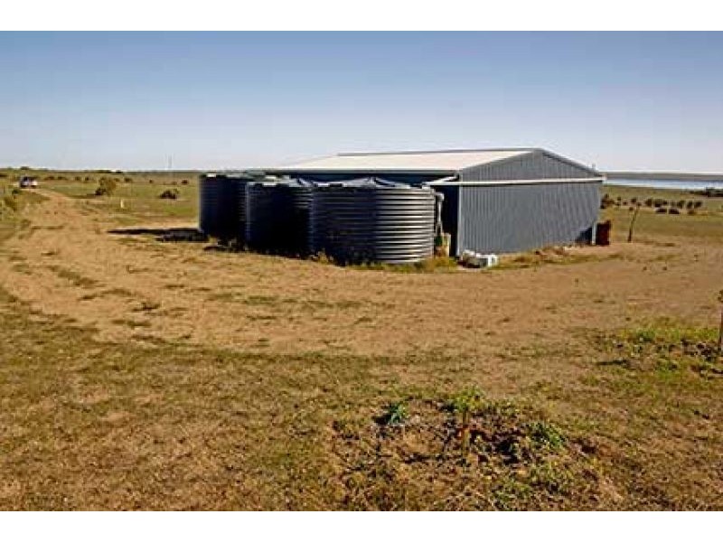 9 Mabie Road, Streaky Bay SA 5680