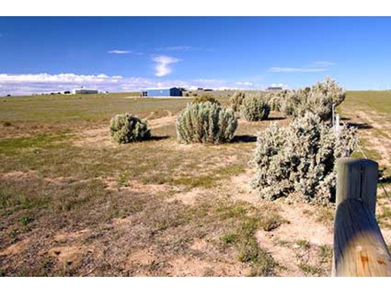 9 Mabie Road, Streaky Bay SA 5680