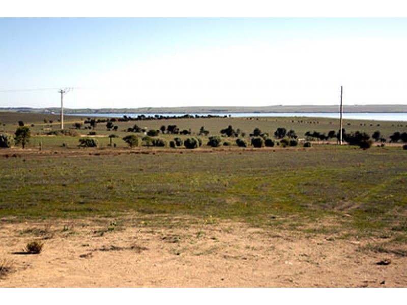 9 Mabie Road, Streaky Bay SA 5680