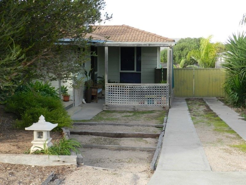 34 Elizabeth Street, Streaky Bay SA 5680