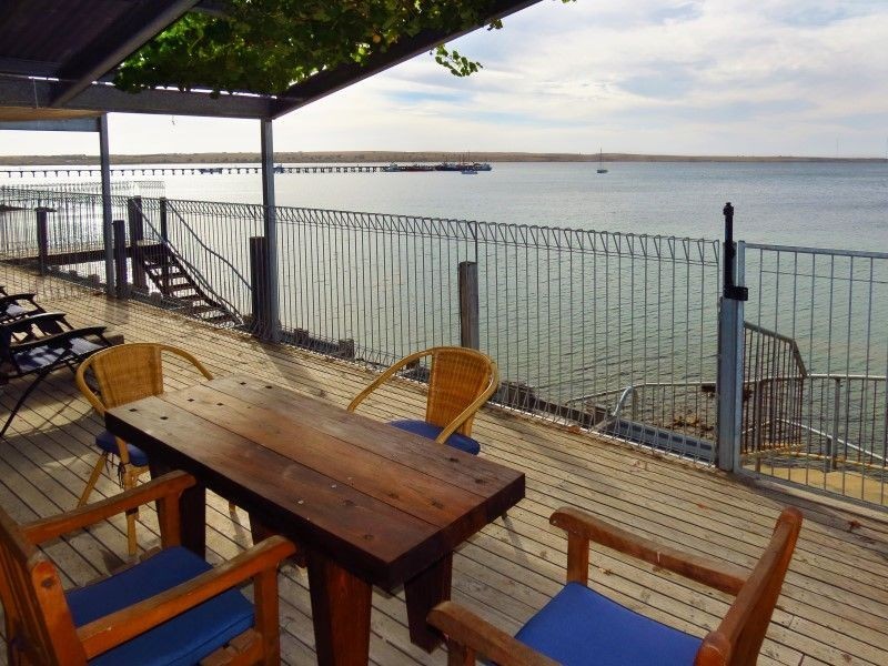 1 – 10 Alfred Terrace, Streaky Bay SA 5680