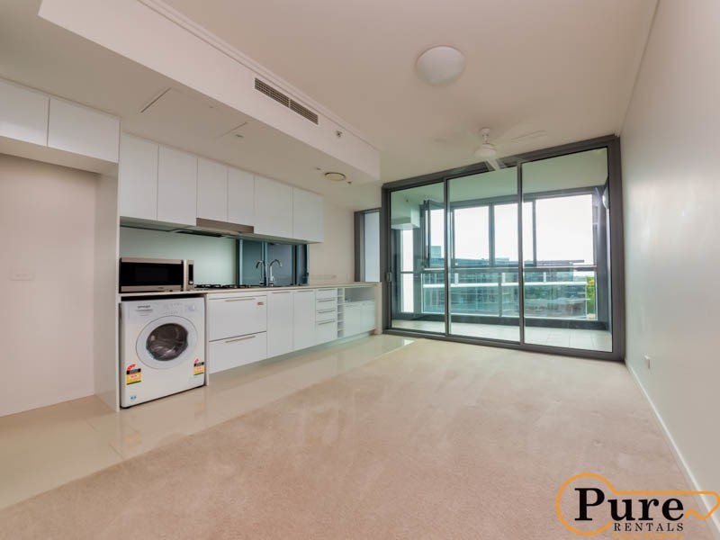10702/8 Harbour Road, Hamilton QLD 4007