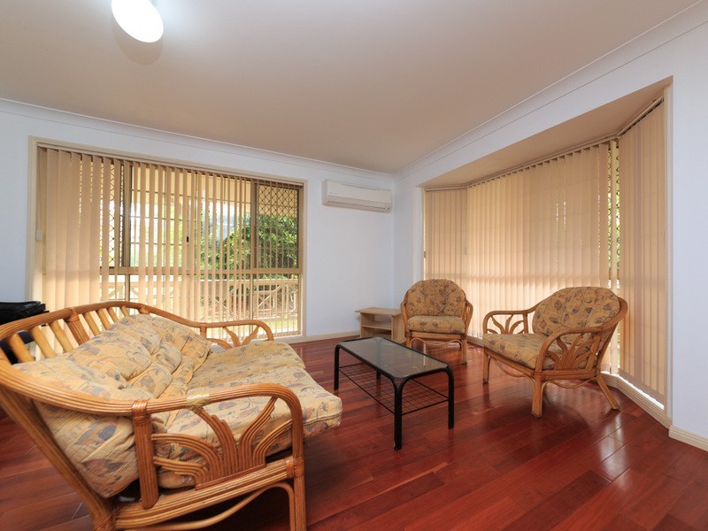 49 Bordeaux Street, Eight Mile Plains QLD 4113