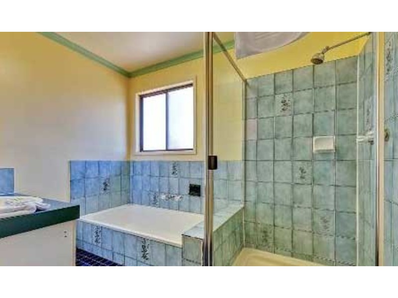 13 Tallaroon Street, Shailer Park QLD 4128