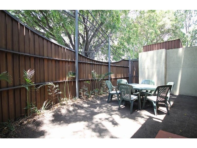 1/574 Kingsford Smith Drive, Hamilton QLD 4007