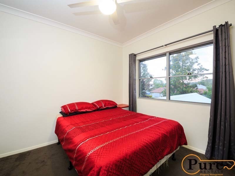 4/26 Embie Street, Holland Park West QLD 4121