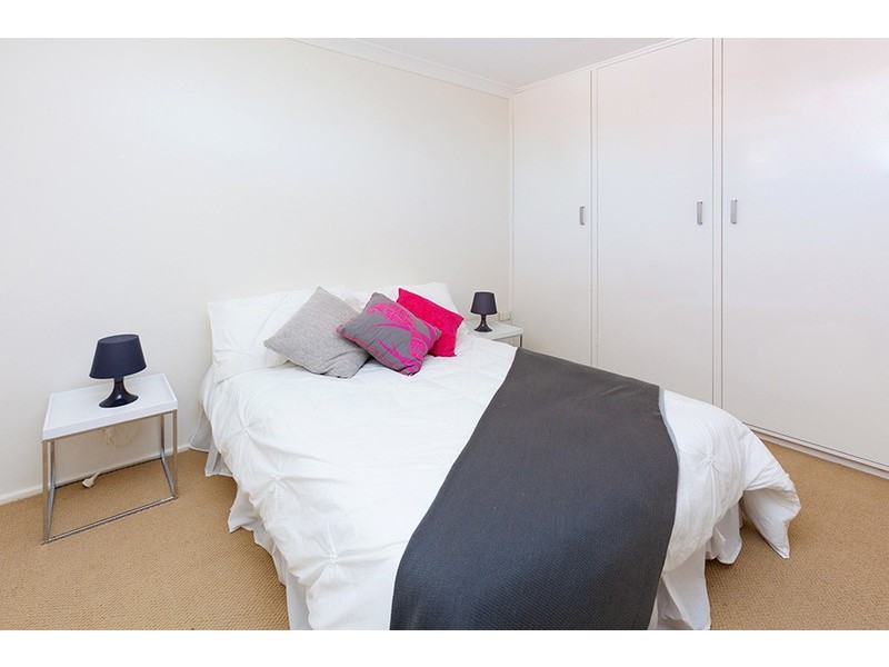 2/22 Oxford Street, Woolloongabba QLD 4102