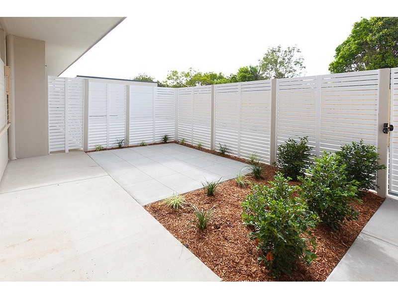 2/22 Oxford Street, Woolloongabba QLD 4102