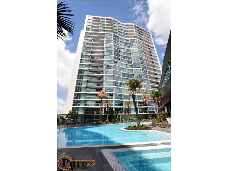 10703/8 Harbour Road, Hamilton QLD 4007