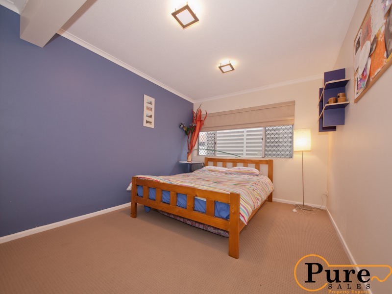 3 Claire Place, Wakerley QLD 4154