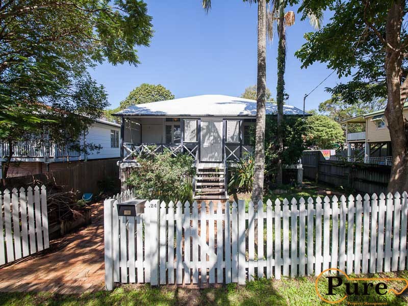 24 Ellesmere Street, Yeronga QLD 4104