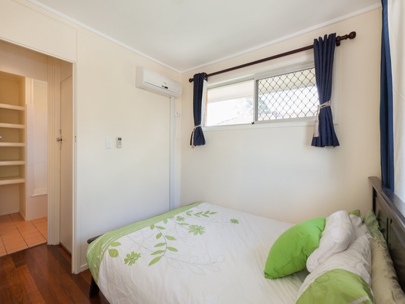 10 Merrol Street, Logan Central QLD 4114