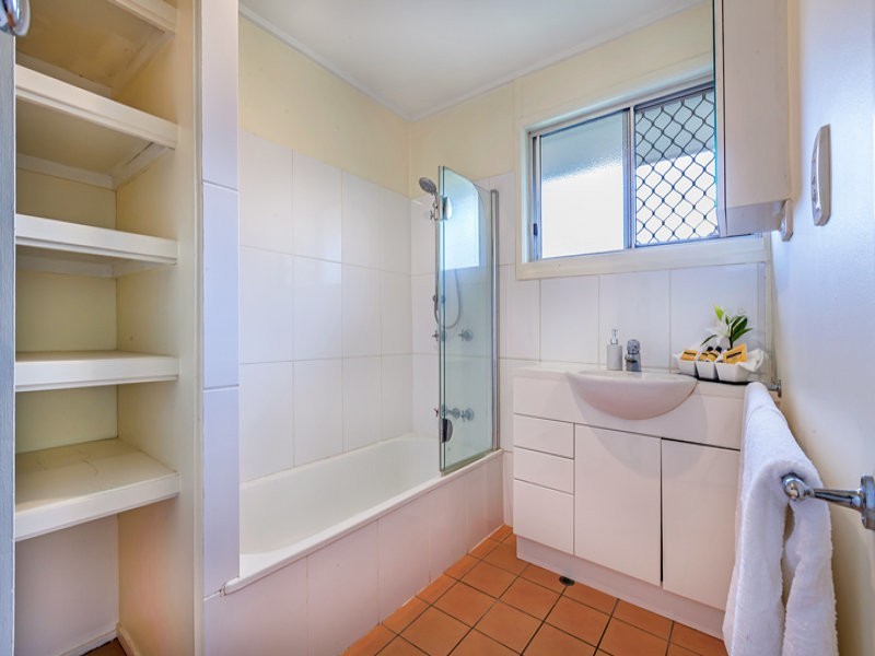 10 Merrol Street, Logan Central QLD 4114
